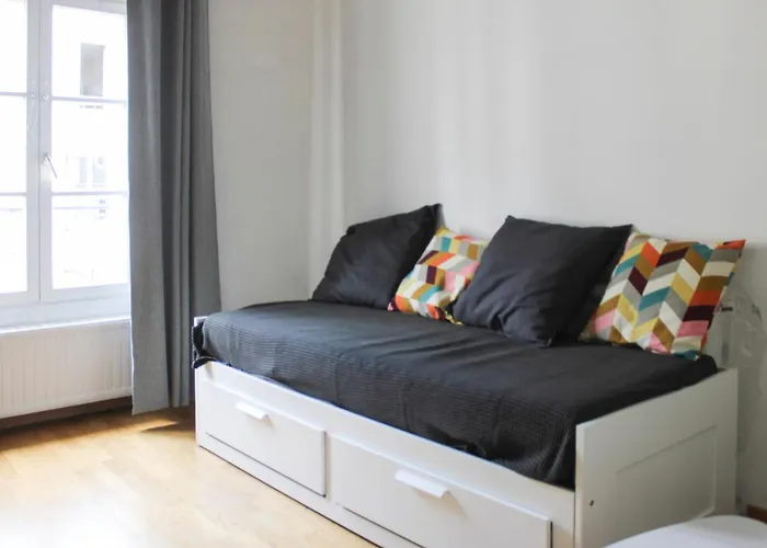 Spacious Duplex In The Heart Of Apartamento Paris
